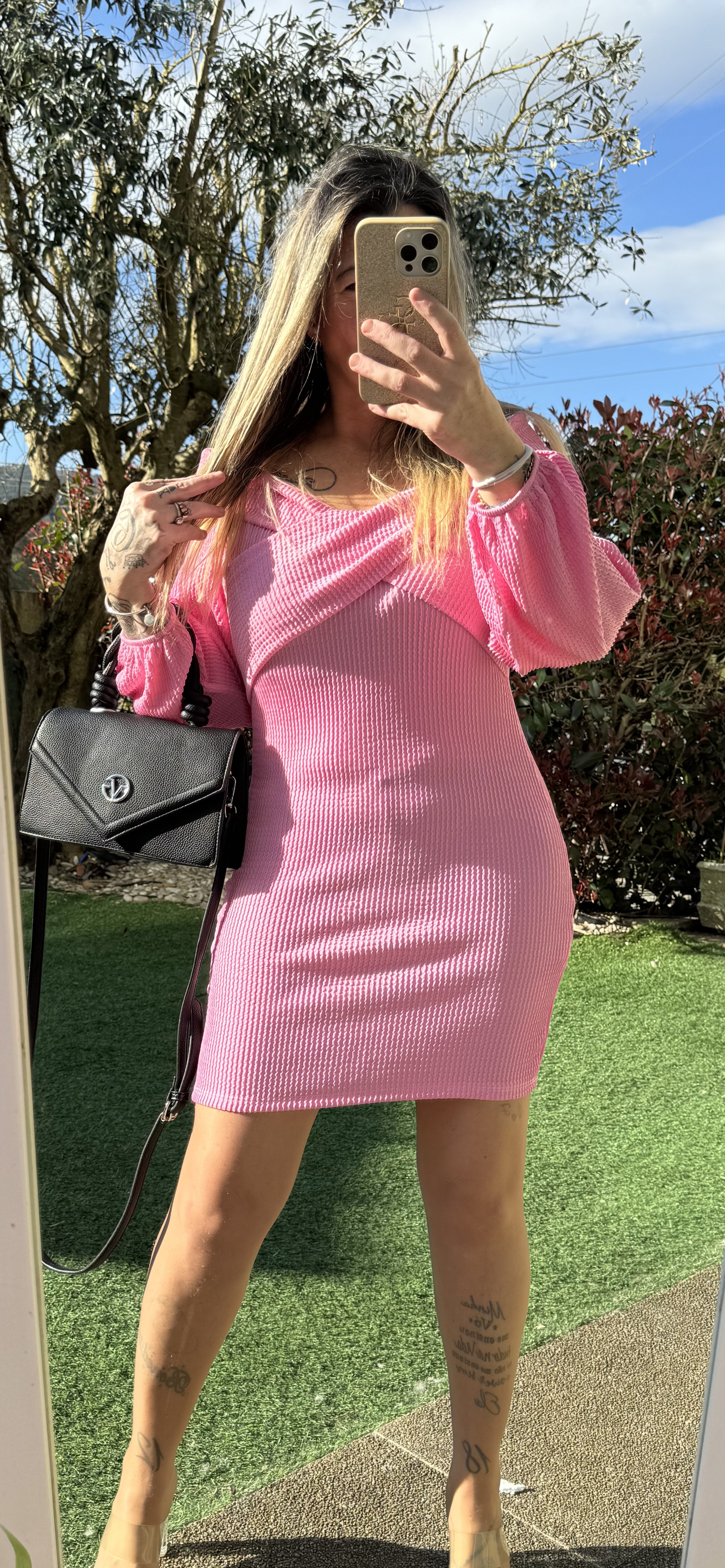 Vestido justo rosa