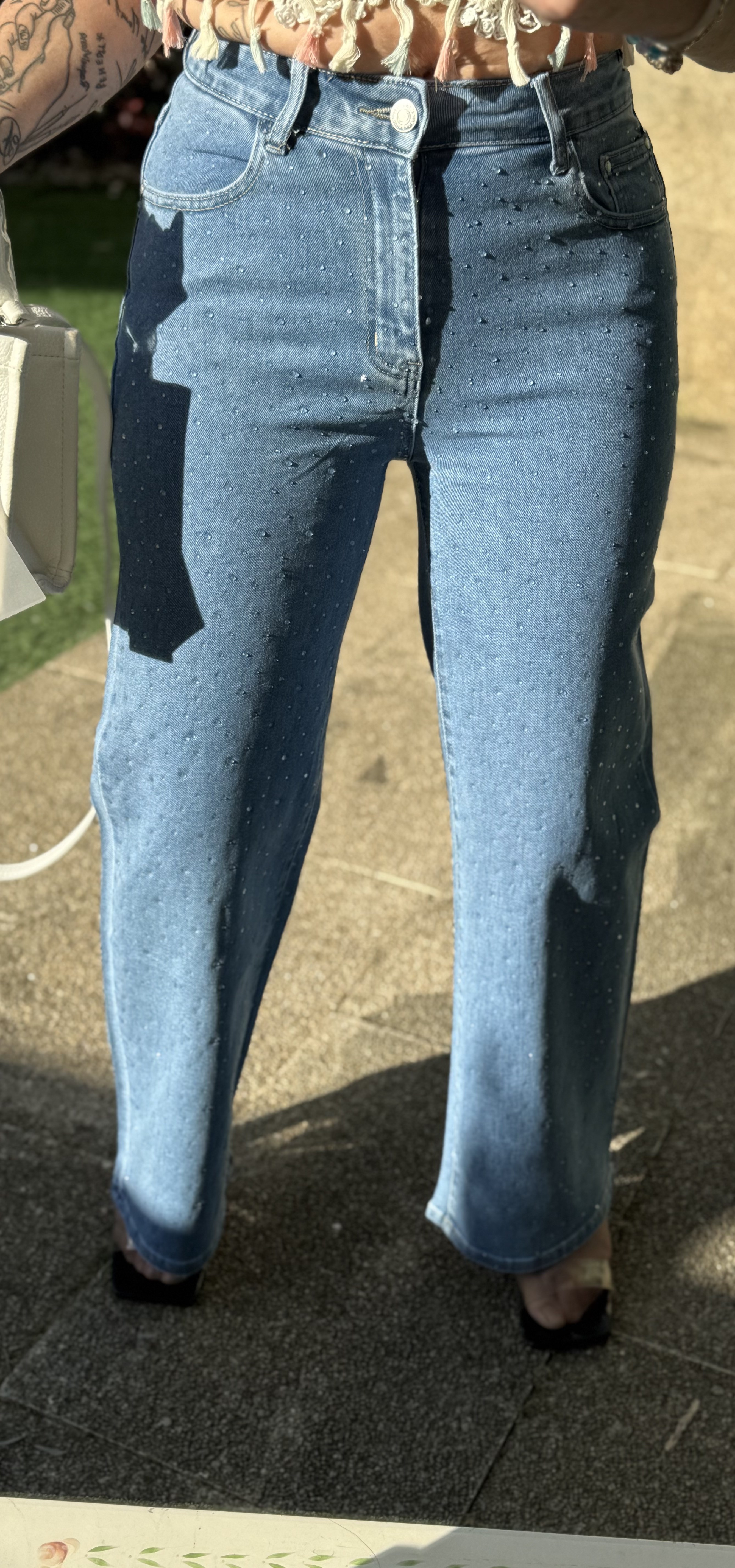 calça de ganga com brilho